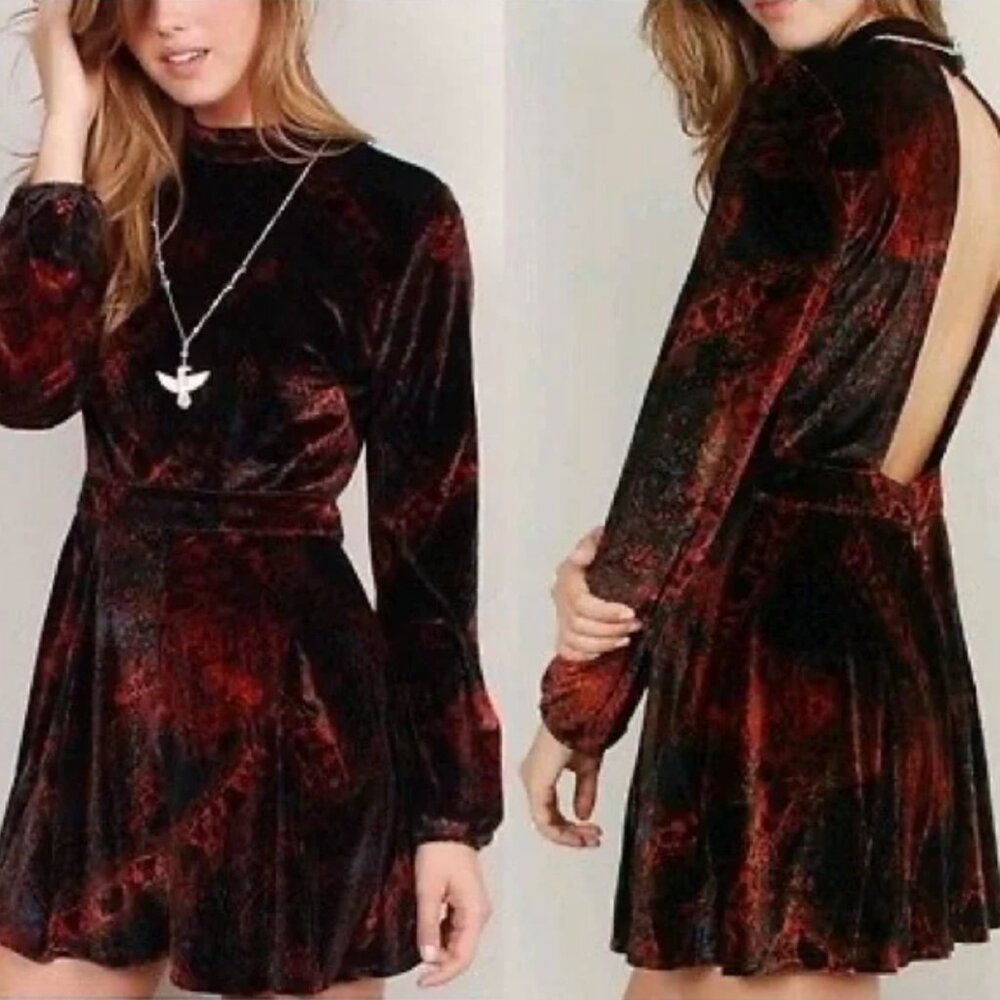 FREE PEOPLE Onyx Red Velvet Cut Out Romper Goth Whimsigoth Morticia Friends Sz 4